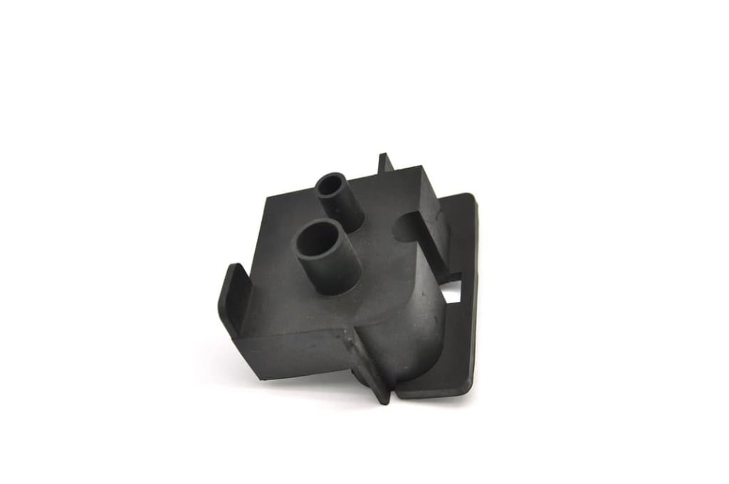 Molded Rubber Water Tray with Drainage Outlets thumbnail 2