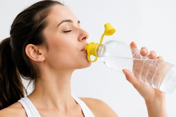 Reusable Silicone Bottle Stopper with Tethered Cap thumbnail 3